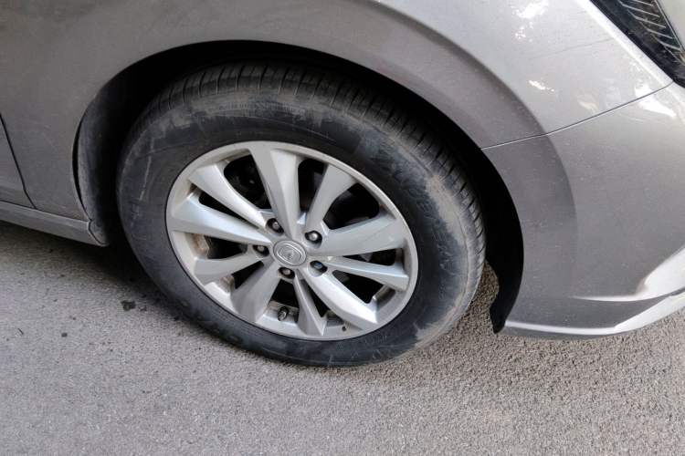 Used CHANGAN Eado 2021 PLUS 1.6L GDI Manual Elite Model Right Front Wheel Hub