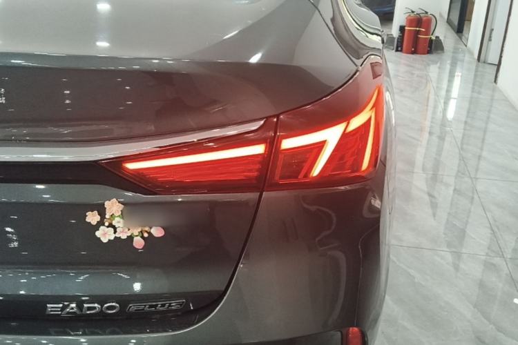 Used CHANGAN Eado 2021 PLUS Blue Whale NE 1.4T GDI DCT Flagship Model Right Rear Taillight