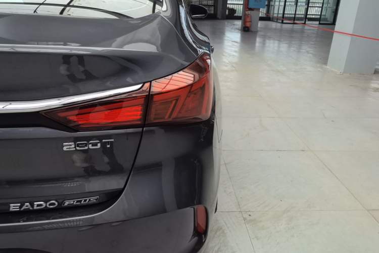 Used CHANGAN Eado 2021 PLUS Blue Whale NE 1.4T GDI DCT Prestige Model Right Rear Taillight