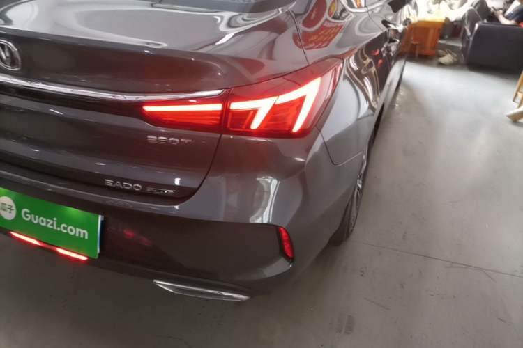 Used CHANGAN Eado 2021 PLUS Blue Whale NE 1.4T GDI DCT Prestige Model Right Rear Taillight