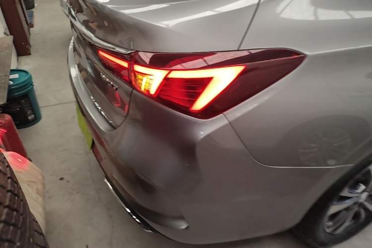 Used CHANGAN Eado 2021 PLUS Blue Whale NE 1.4T GDI DCT Prestige Model Right Rear Taillight