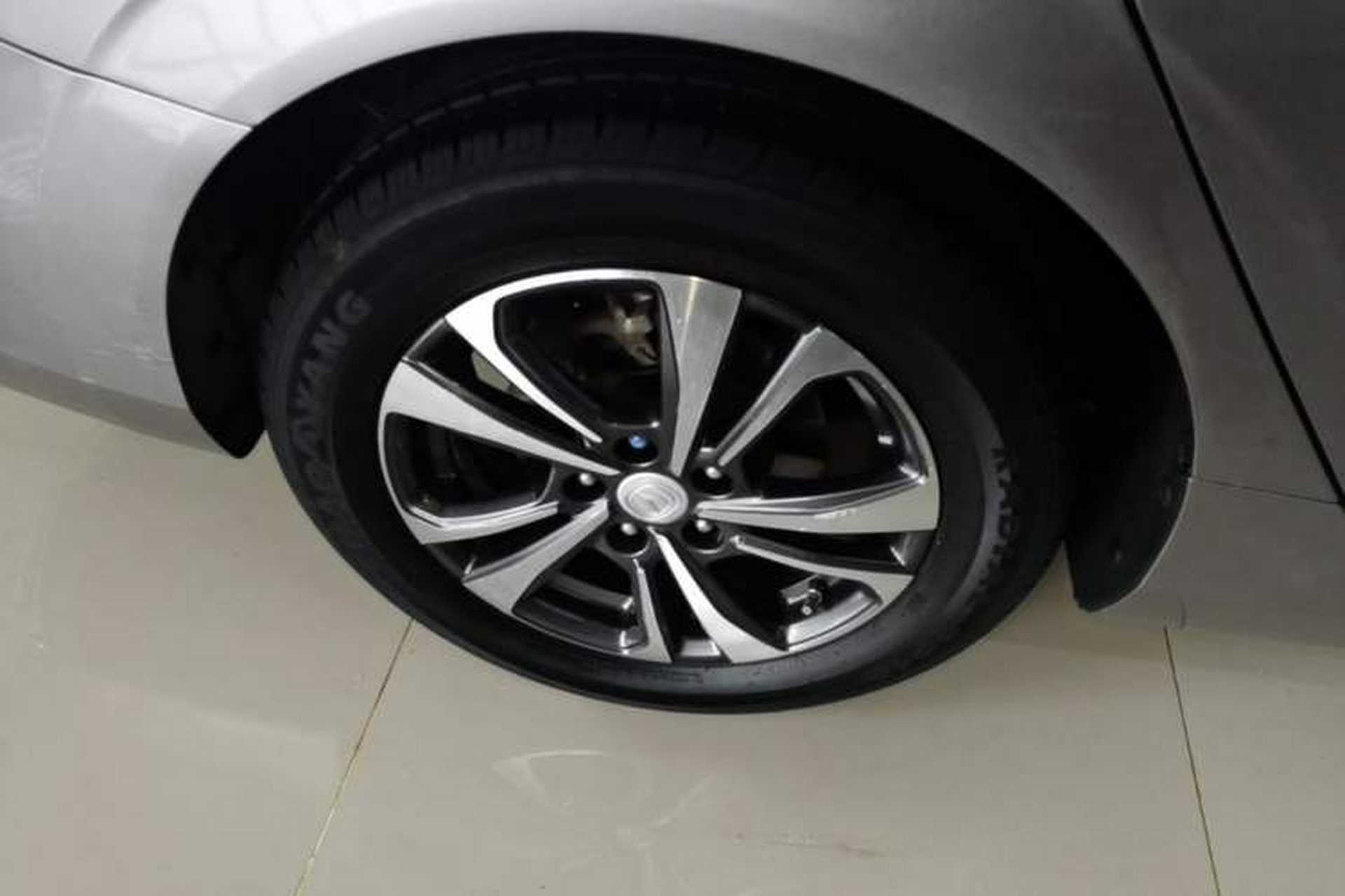 Used CHANGAN Eado 2021 PLUS Blue Whale NE 1.4T GDI DCT Prestige Model Right Rear Wheel Hub