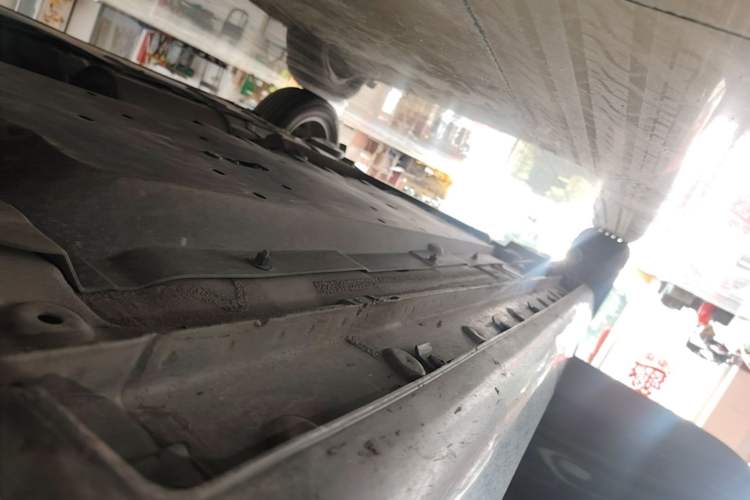 Used CHANGAN Eado 2021 PLUS 1.6L GDI Manual Elite Model Right Side Sill