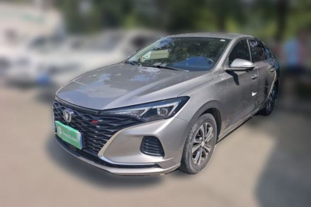 CHANGAN Eado 2021 PLUS Blue Whale NE 1.4T GDI DCT Prestige Model usado