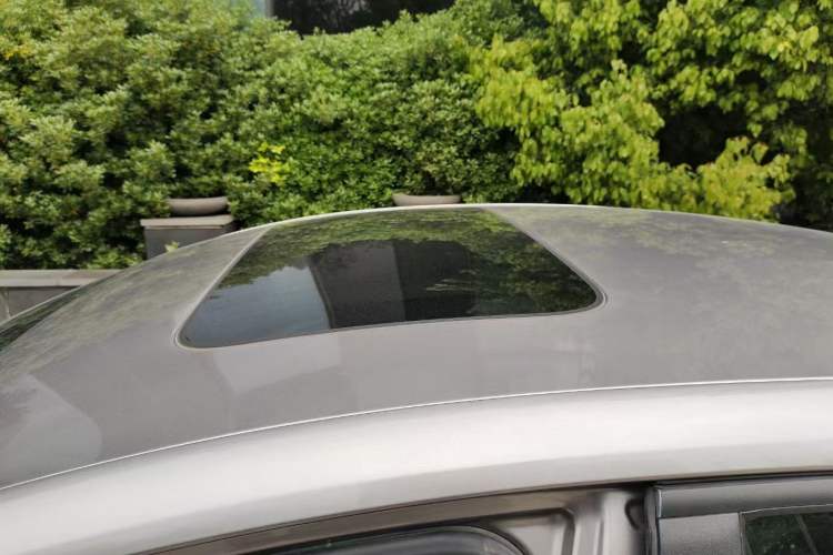 Used CHANGAN Eado 2021 PLUS 1.6L GDI CVT Luxury Model Roof