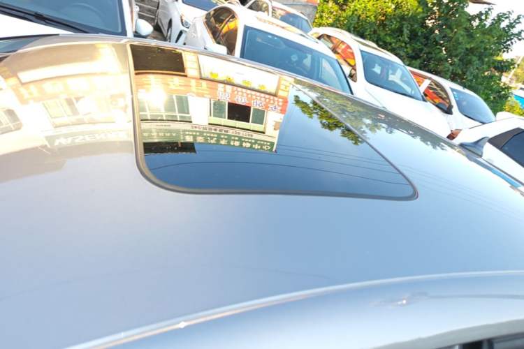 Used CHANGAN Eado 2021 PLUS 1.6L GDI Manual Luxury Model Roof