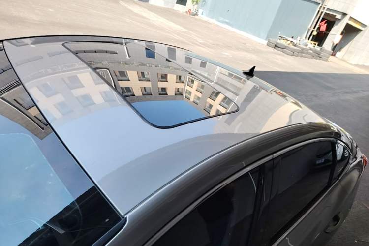 Used CHANGAN Eado 2021 PLUS Blue Whale NE 1.4T GDI DCT Prestige Model Roof