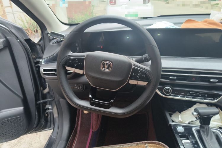 Used CHANGAN Eado 2021 PLUS Blue Whale NE 1.4T GDI DCT Prestige Model Steering Wheel