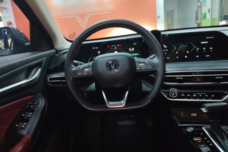 Used CHANGAN Eado 2021 PLUS Blue Whale NE 1.4T GDI DCT Flagship Model Steering Wheel