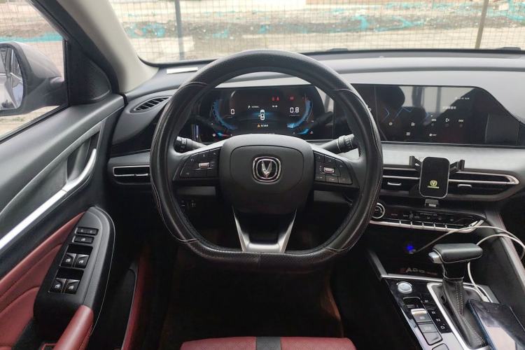 Used CHANGAN Eado 2021 PLUS Blue Whale NE 1.4T GDI DCT Prestige Model Steering Wheel
