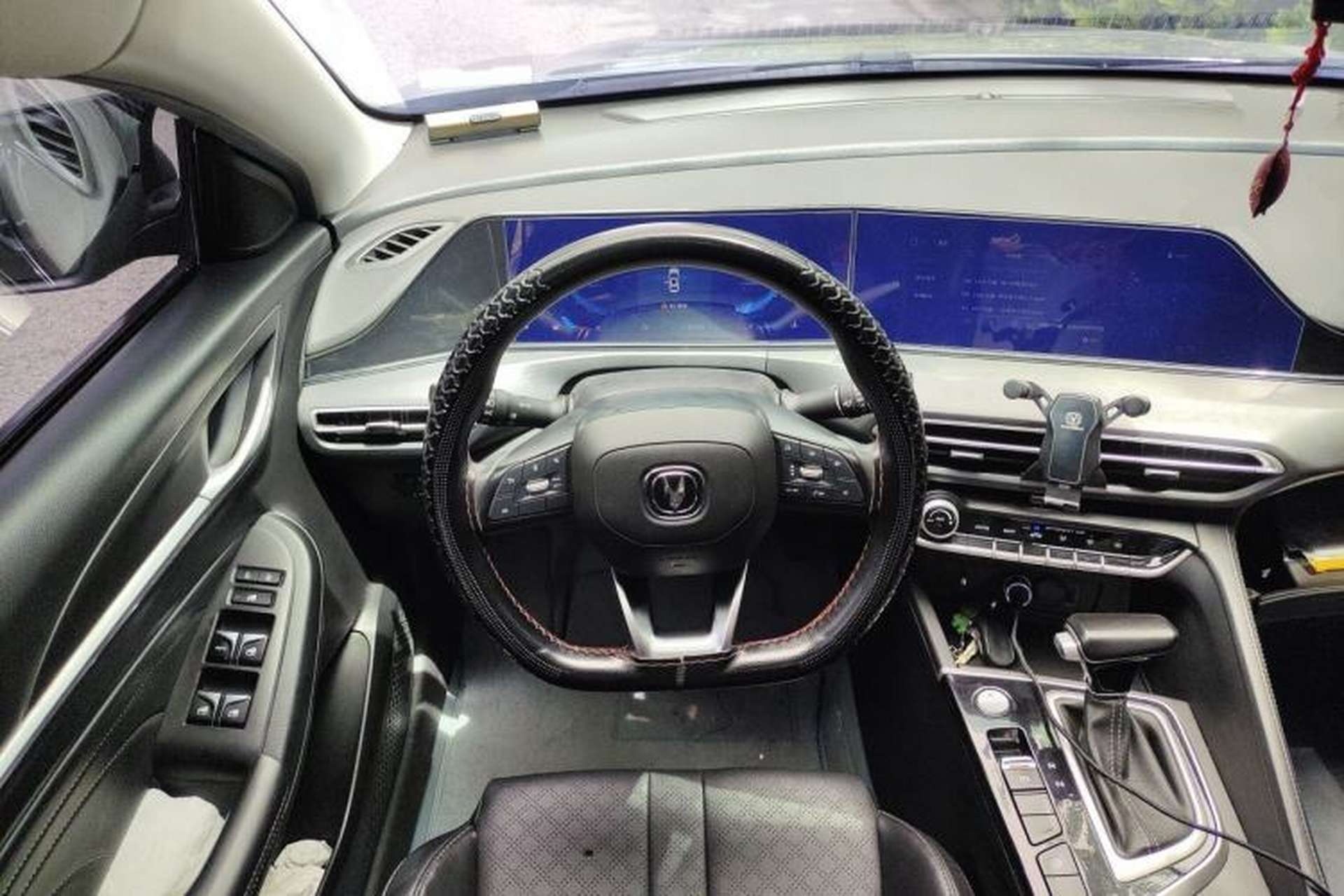 Used CHANGAN Eado 2021 PLUS 1.6L GDI CVT Luxury Model Steering Wheel