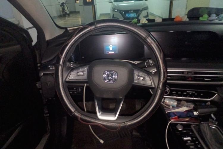Used CHANGAN Eado 2021 PLUS Blue Whale NE 1.4T GDI DCT Prestige Model Steering Wheel