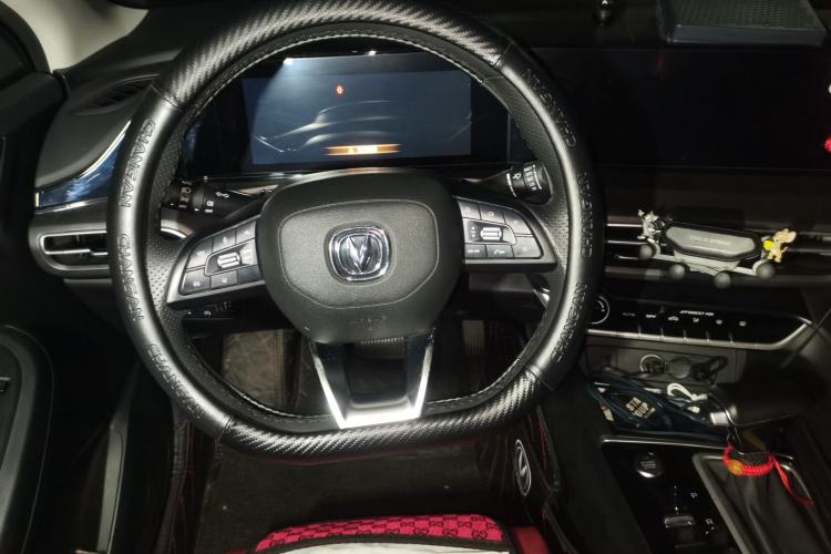 Used CHANGAN Eado 2021 PLUS Blue Whale NE 1.4T GDI DCT Flagship Model Steering Wheel