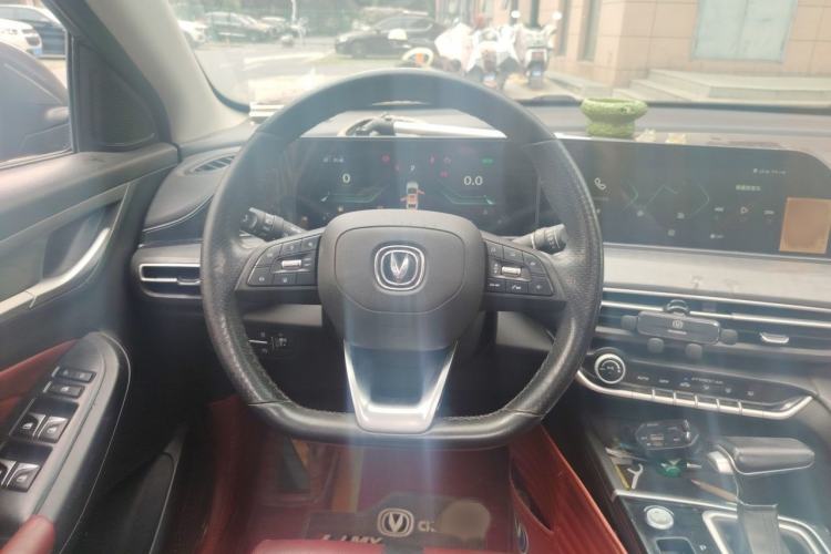 Used CHANGAN Eado 2021 PLUS Blue Whale NE 1.4T GDI DCT Flagship Model Steering Wheel