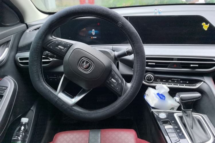 Used CHANGAN Eado 2021 PLUS Blue Whale NE 1.4T GDI DCT Prestige Model Steering Wheel