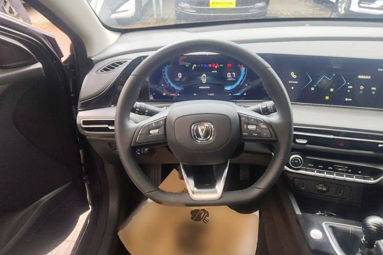 Used CHANGAN Eado 2021 PLUS 1.6L GDI Manual Luxury Model Steering Wheel