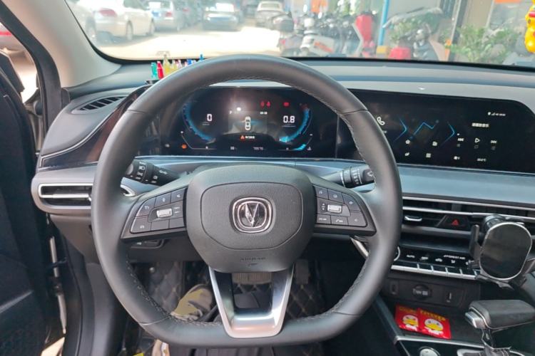 Used CHANGAN Eado 2021 PLUS Blue Whale NE 1.4T GDI DCT Prestige Model Steering Wheel