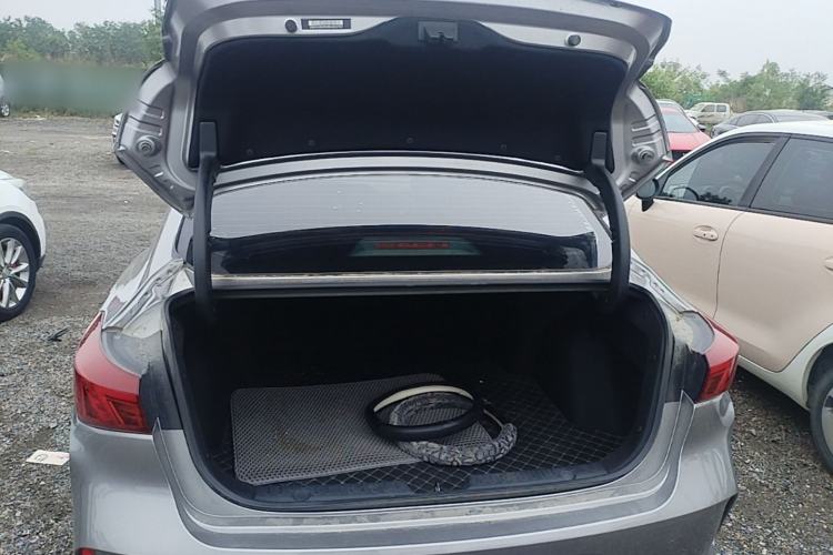 Used CHANGAN Eado 2021 PLUS Blue Whale NE 1.4T GDI DCT Flagship Model Trunk