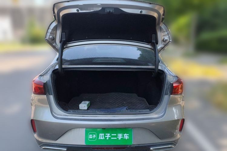 Used CHANGAN Eado 2021 PLUS Blue Whale NE 1.4T GDI DCT Prestige Model Trunk