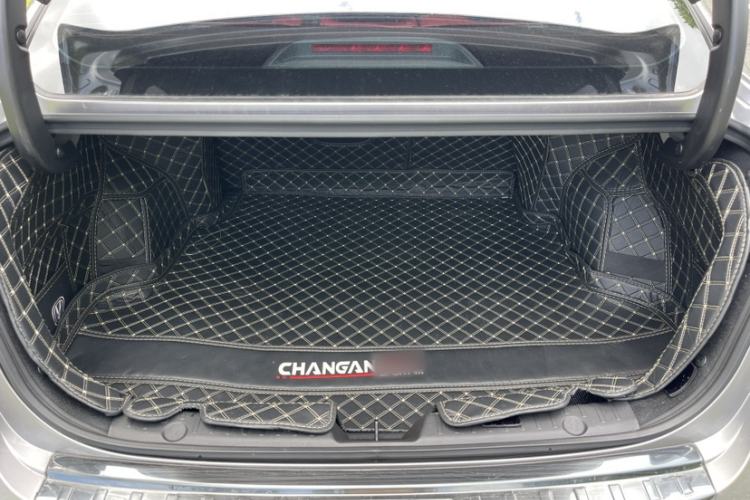 Used CHANGAN Eado 2021 PLUS Blue Whale NE 1.4T GDI DCT Prestige Model Trunk