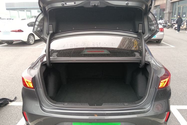 Used CHANGAN Eado 2021 PLUS Blue Whale NE 1.4T GDI DCT Flagship Model Trunk