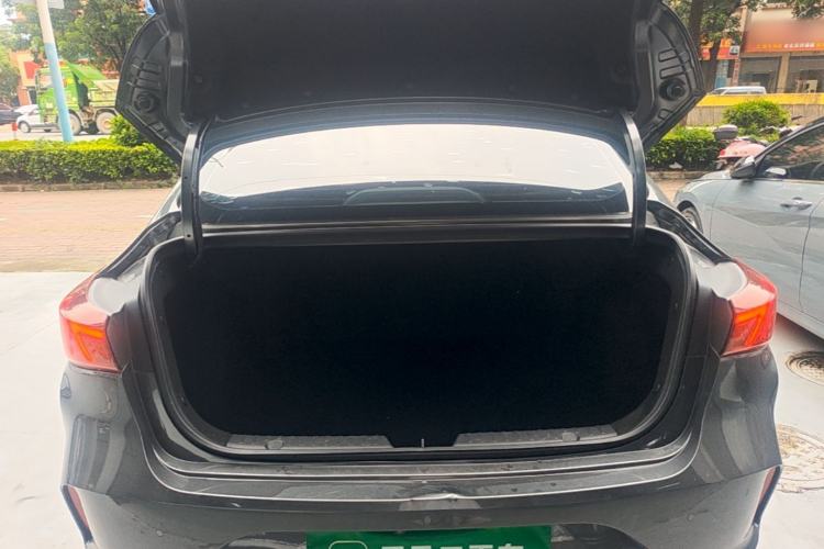 Used CHANGAN Eado 2021 PLUS 1.6L GDI CVT Elite Model Trunk