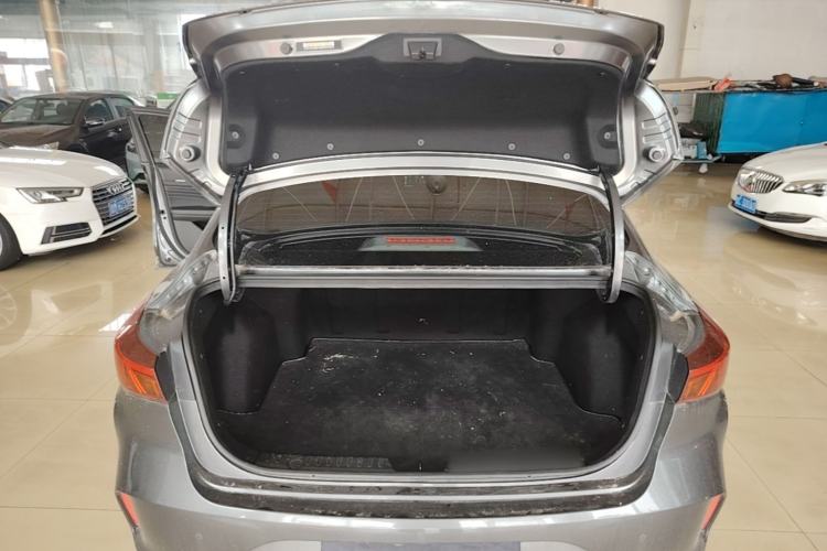 Used CHANGAN Eado 2021 PLUS 1.6L GDI Manual Elite Model Trunk