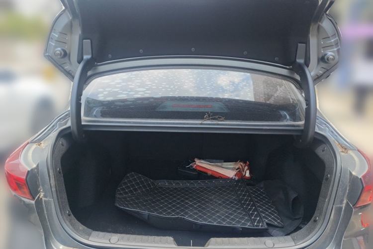 Used CHANGAN Eado 2021 PLUS Blue Whale NE 1.4T GDI DCT Prestige Model Trunk