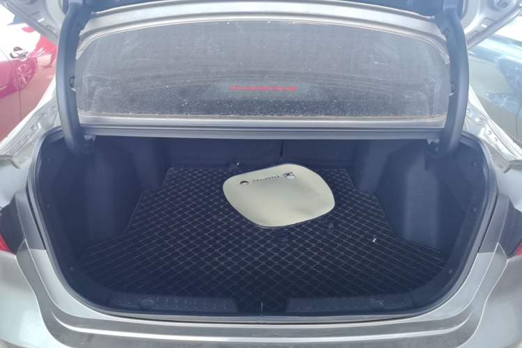 Used CHANGAN Eado 2021 PLUS Blue Whale NE 1.4T GDI DCT Flagship Model Trunk