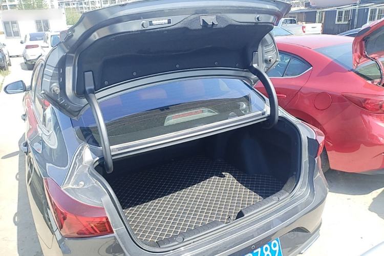 Used CHANGAN Eado 2021 PLUS Blue Whale NE 1.4T GDI DCT Prestige Model Trunk