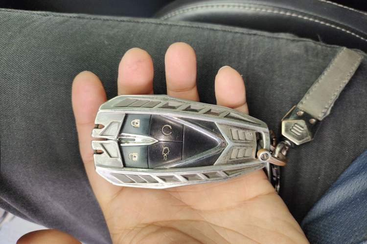 Used CHANGAN Eado 2021 PLUS 1.6L GDI CVT Luxury Model Vehicle Key
