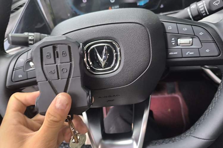 Used CHANGAN Eado 2021 PLUS Blue Whale NE 1.4T GDI DCT Prestige Model Vehicle Key