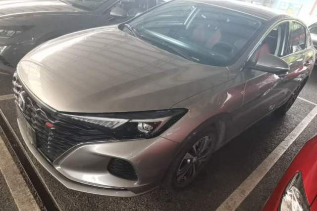 Używany CHANGAN Eado 2021 PLUS Blue Whale NE 1.4T GDI DCT Prestige Model