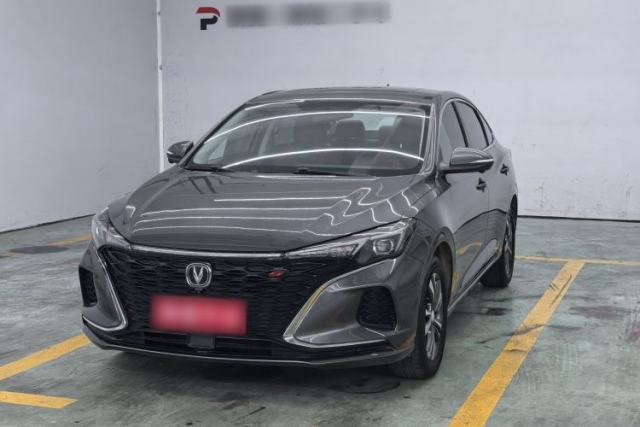 CHANGAN Eado 2021 PLUS Blue Whale NE 1.4T GDI DCT Prestige Model usado