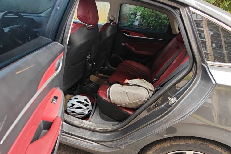 Used CHANGAN Eado 2021 PLUS Blue Whale NE 1.4T GDI DCT Flagship Model Left Rear Seat