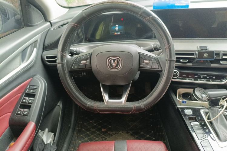 Used CHANGAN Eado 2021 PLUS Blue Whale NE 1.4T GDI DCT Prestige Model Steering Wheel