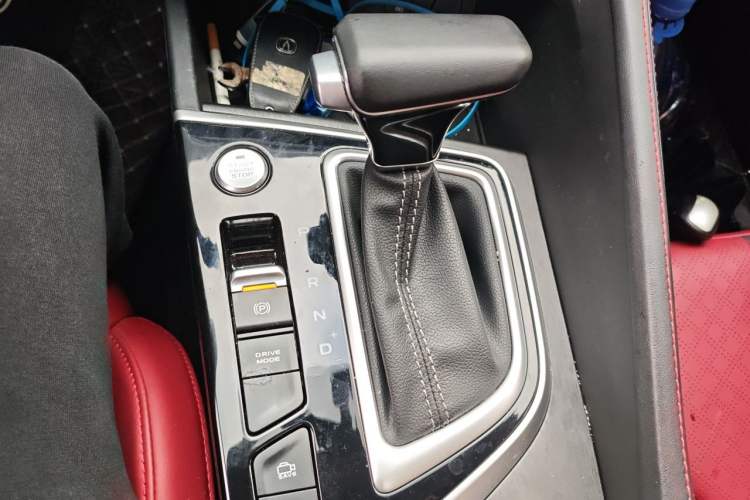 Used CHANGAN Eado 2021 PLUS Blue Whale NE 1.4T GDI DCT Prestige Model Gear Lever