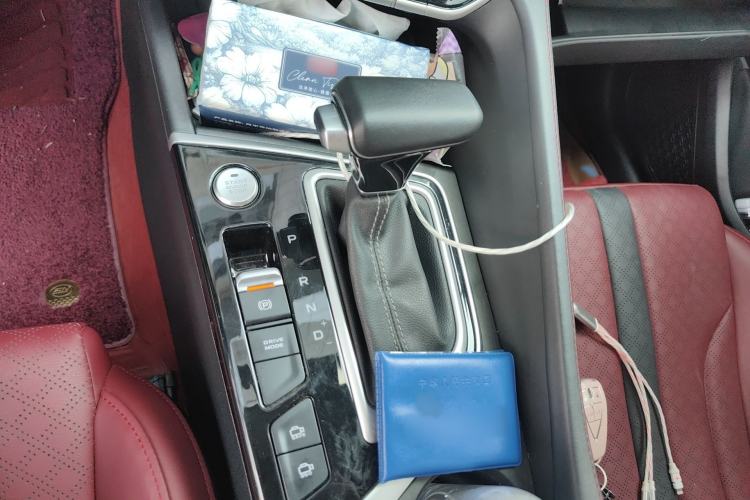 Used CHANGAN Eado 2021 PLUS Blue Whale NE 1.4T GDI DCT Prestige Model Gear Lever