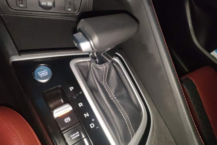 Used CHANGAN Eado 2021 PLUS Blue Whale NE 1.4T GDI DCT Prestige Model Gear Lever
