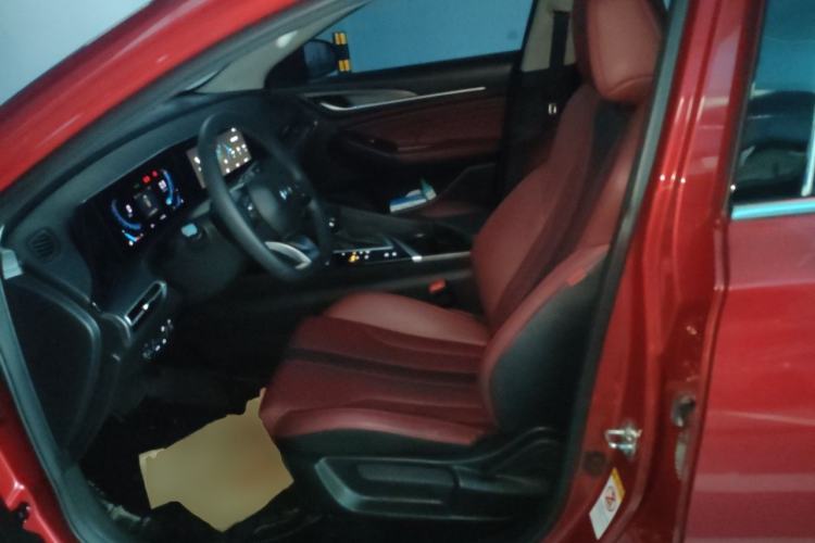 Used CHANGAN Eado 2021 PLUS Blue Whale NE 1.4T GDI DCT Prestige Model Left Front Seat