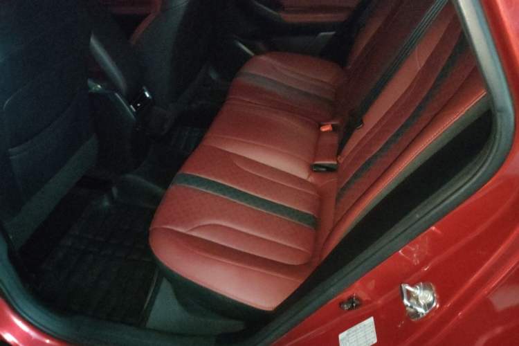 Used CHANGAN Eado 2021 PLUS Blue Whale NE 1.4T GDI DCT Prestige Model Left Rear Seat