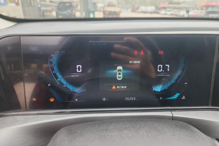 Used CHANGAN Eado 2021 PLUS 1.6L GDI Manual Elite Model Odometer Close Up