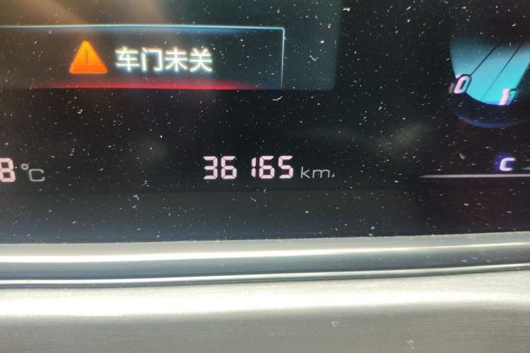 Used CHANGAN Eado 2021 PLUS Blue Whale NE 1.4T GDI DCT Prestige Model Odometer Close Up