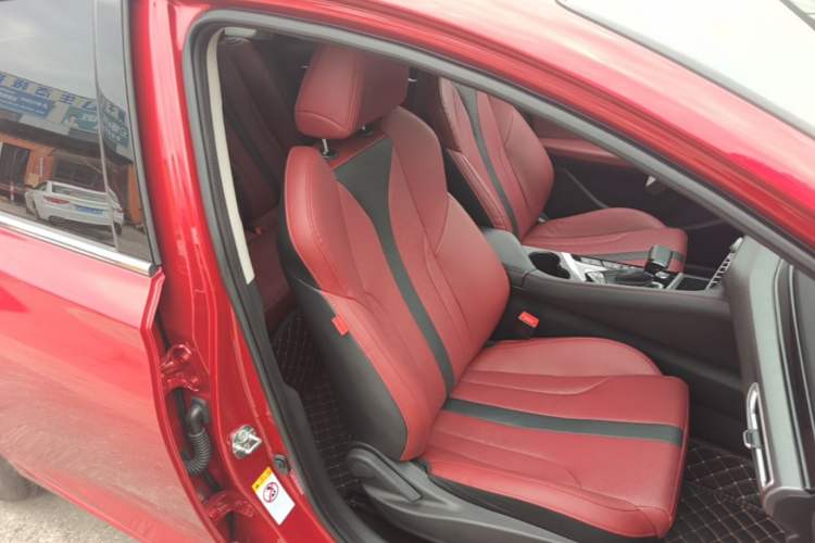 Used CHANGAN Eado 2021 PLUS Blue Whale NE 1.4T GDI DCT Prestige Model Right Front Seat