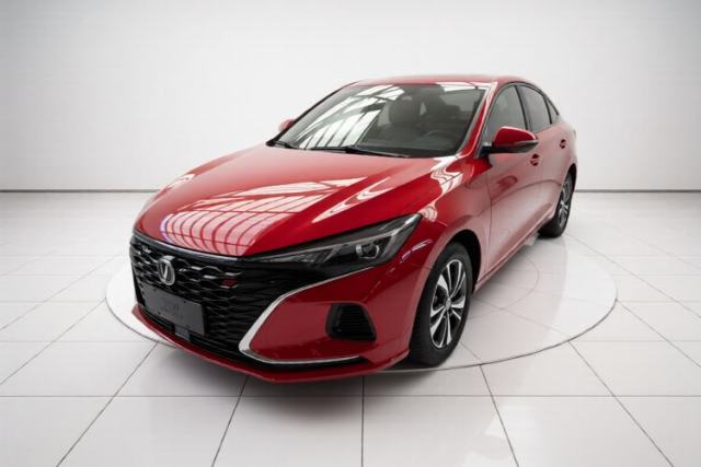 Używany CHANGAN Eado 2021 PLUS Blue Whale NE 1.4T GDI DCT Prestige Model