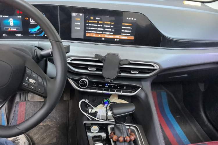 Used CHANGAN Eado 2021 PLUS Blue Whale NE 1.4T GDI DCT Prestige Model Audio And AC Panel