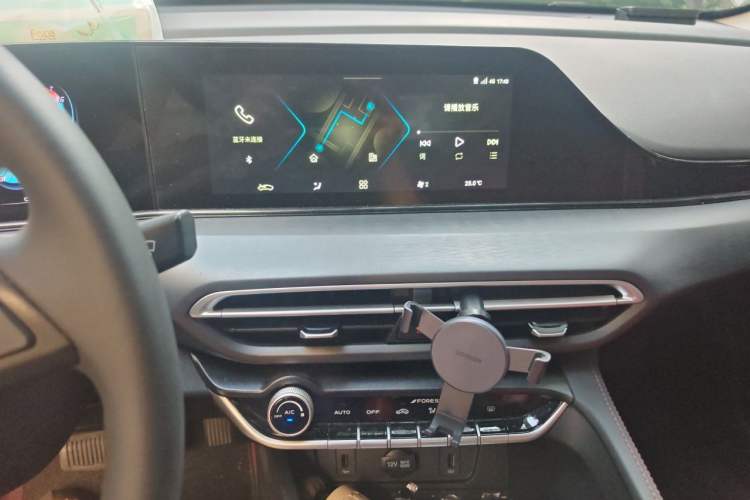Used CHANGAN Eado 2021 PLUS Blue Whale NE 1.4T GDI DCT Prestige Model Audio And AC Panel