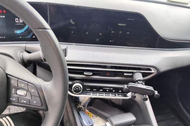 Used CHANGAN Eado 2021 PLUS Blue Whale NE 1.4T GDI DCT Prestige Model Audio And AC Panel
