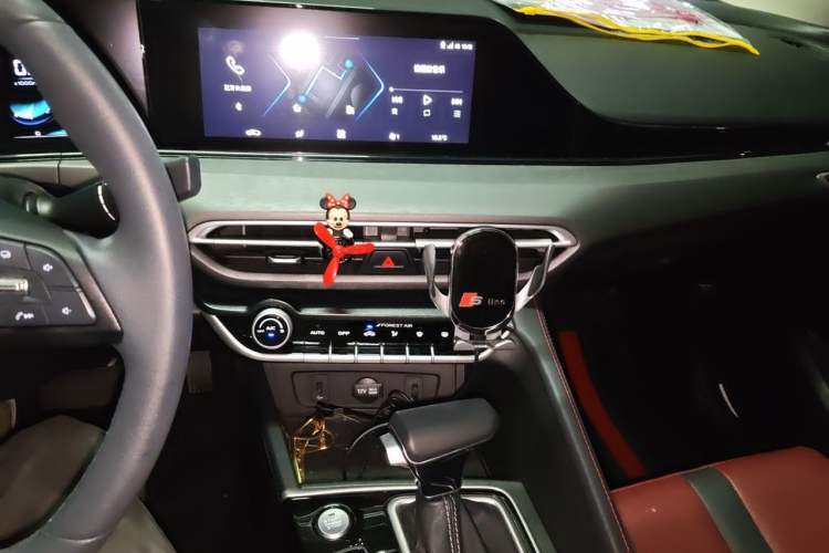 Used CHANGAN Eado 2021 PLUS Blue Whale NE 1.4T GDI DCT Prestige Model Audio And AC Panel