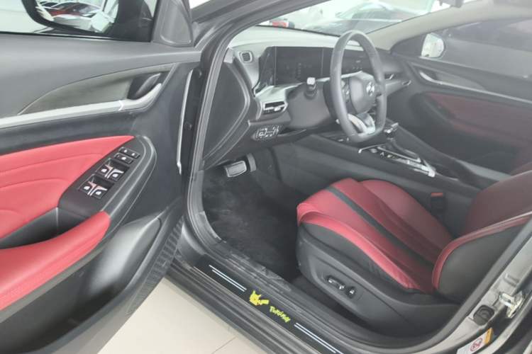 Used CHANGAN Eado 2021 PLUS Blue Whale NE 1.4T GDI DCT Flagship Model Driver Seat